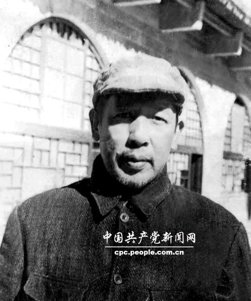 1937年7月李维汉被中共中央任命为中央党务委